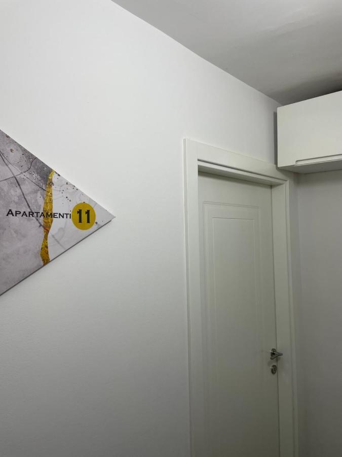 Centre View Apartment Tirana Buitenkant foto